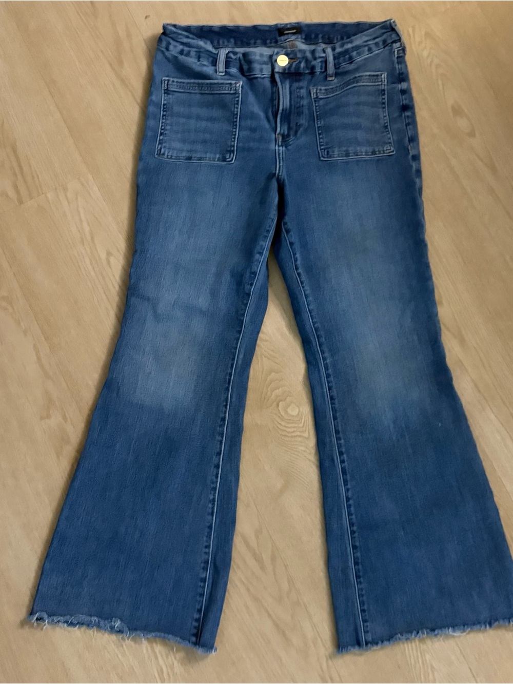 Express Flexx Flare Jeans with Front Patch Pockets